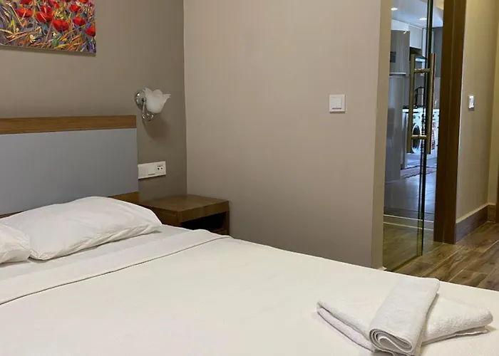 Natalia Φετιγιέ